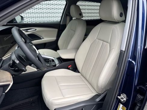 New 2025 Audi Q5 Premium image 8