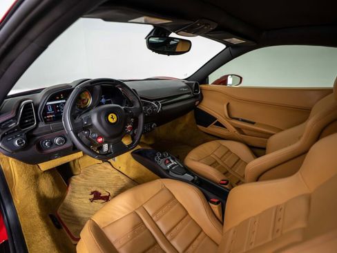 Used 2010 Ferrari 458 Italia Coupe image 28