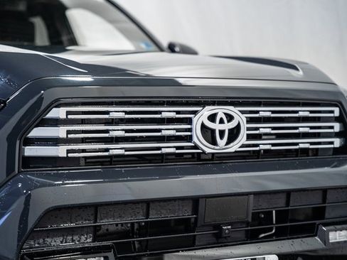 New 2026 Toyota 4Runner Limited image 10