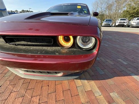 Used 2018 Dodge Challenger SXT w/ Blacktop Package image 4