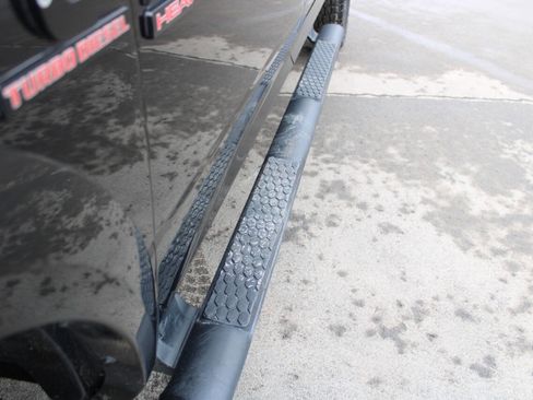 Used 2018 RAM 2500 Laramie w/ Sport Appearance Group image 11