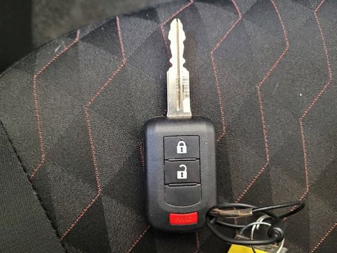 Used 2024 Mitsubishi Mirage ES image 32