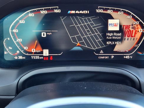 Used 2022 BMW M440i Coupe w/ Premium Package image 16