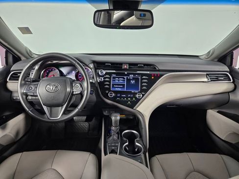 Used 2018 Toyota Camry XSE w/ Protection Package (Q2) image 26