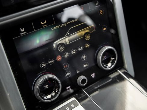 Used 2022 Land Rover Range Rover Westminster Edition image 28