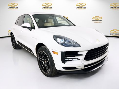 Used 2020 Porsche Macan S image 1
