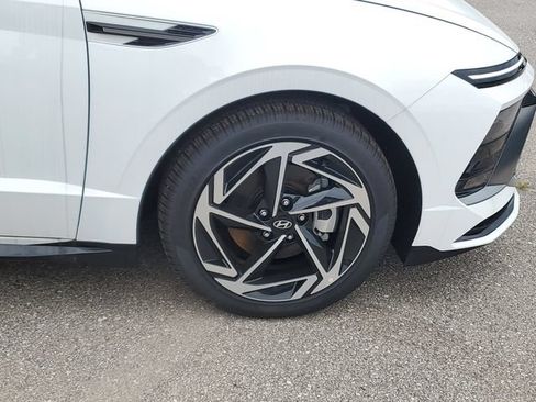 New 2026 Hyundai Sonata SEL FWD image 5