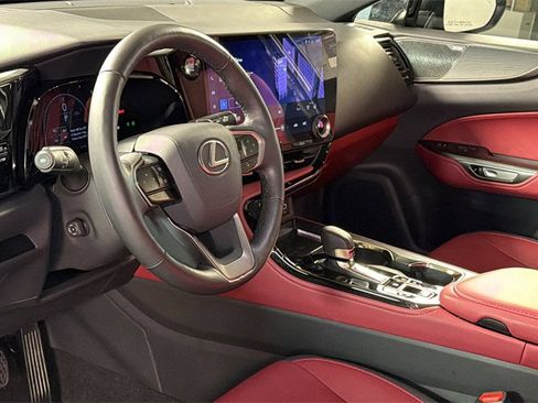 Certified 2025 Lexus NX 350 AWD w/ Luxury Package image 29