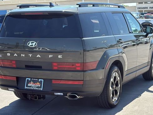 Used 2024 Hyundai Santa Fe SEL FWD image 5