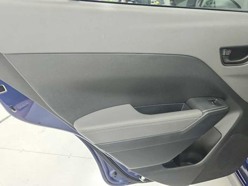 Certified 2025 Subaru Crosstrek 2.5i Premium AWD/4WD image 8