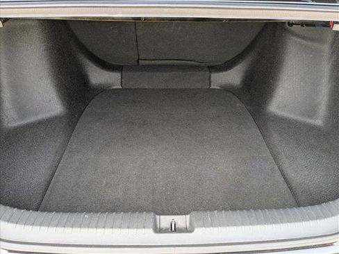 Used 2024 Honda Accord EX-L image 6