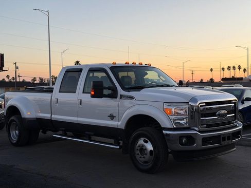 Used 2016 Ford F350 Lariat w/ Lariat Ultimate Package image 13