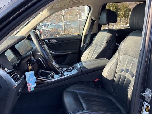 Used 2020 BMW X7 xDrive40i w/ Premium Package image 18