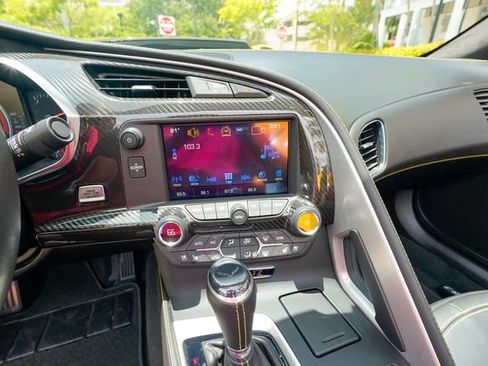 Used 2019 Chevrolet Corvette ZR1 RWD image 75