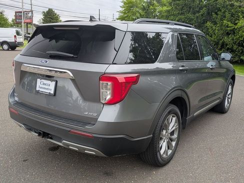 Used 2023 Ford Explorer XLT w/ Equipment Group 202A AWD/4WD image 5