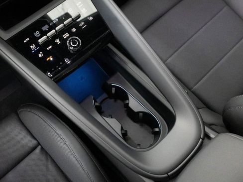 New 2025 Porsche Macan Electric image 71