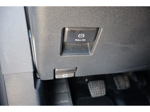 Used 2021 Ford Bronco Black Diamond AWD/4WD image 34