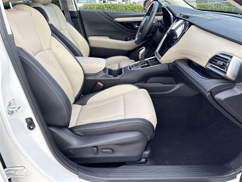 Certified 2025 Subaru Outback Limited image 14