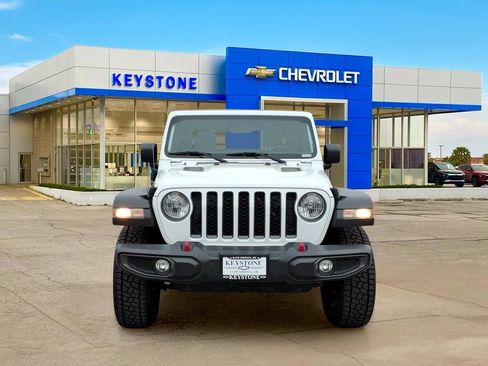 Used 2023 Jeep Gladiator Rubicon AWD/4WD image 2