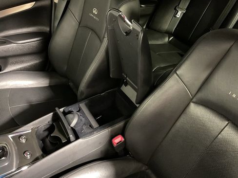 Used 2013 INFINITI G37 Journey RWD image 26