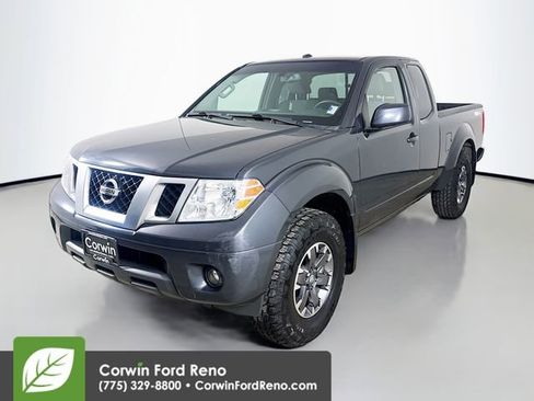 Used 2015 Nissan Frontier PRO-4X image 3