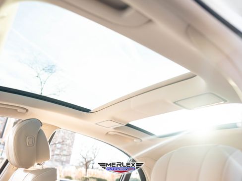 Used 2018 Mercedes-Benz S 560 4MATIC Sedan w/ Premium Package image 42