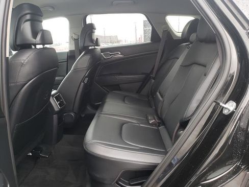 Certified 2023 Kia Sportage EX AWD/4WD image 13
