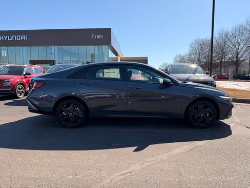 New 2026 Hyundai Elantra Sport FWD image 8