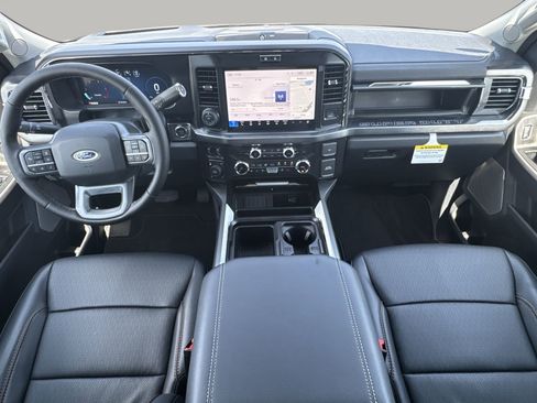 New 2025 Ford F250 Lariat w/ Lariat Ultimate Package image 40