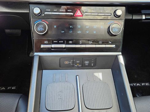 Used 2025 Hyundai Santa Fe XRT image 32