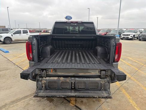 Used 2022 GMC Sierra 1500 Denali w/ Denali Reserve Package image 10