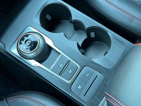 Used 2025 Ford Escape ST-Line Select image 22