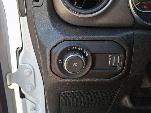 Certified 2023 Jeep Wrangler Unlimited Sport AWD/4WD image 27