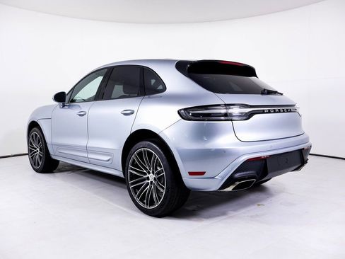 New 2026 Porsche Macan image 3