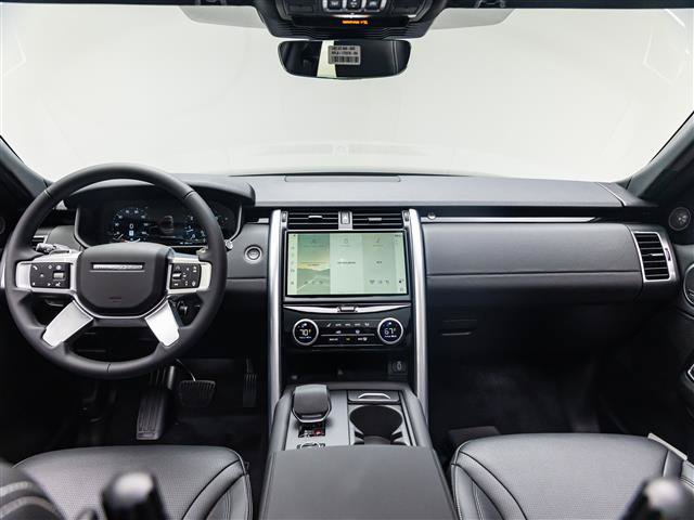 New 2026 Land Rover Discovery S AWD/4WD image 19