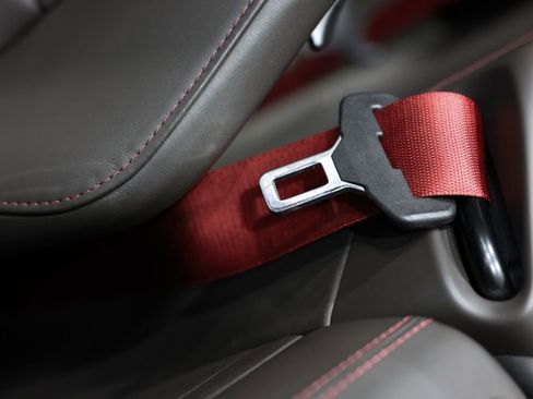 Used 2019 Porsche 911 Turbo image 23