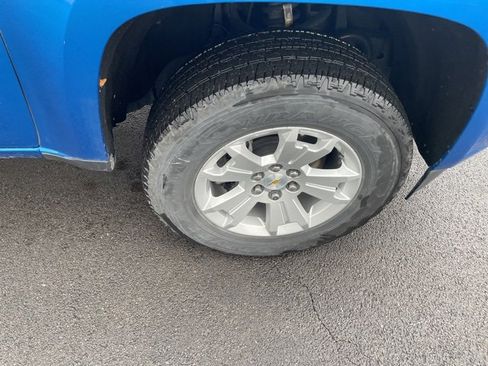 Used 2022 Chevrolet Colorado LT w/ Safety Package image 24