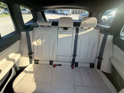 Used 2021 BMW X3 sDrive30i w/ Executive Package RWD image 15