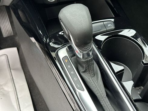 Used 2024 Chevrolet Trax LT image 20