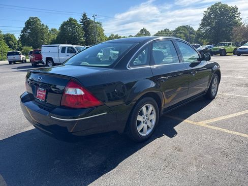 Used 2006 Ford Five Hundred SE AWD/4WD image 6