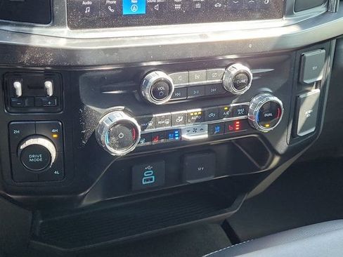 Used 2024 Ford F250 Lariat w/ Sport Appearance Package AWD/4WD image 25
