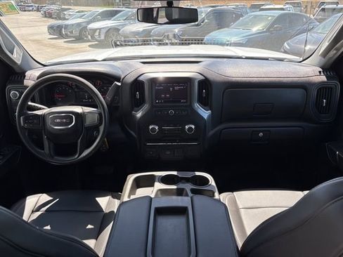 Used 2020 GMC Sierra 2500 4x4 Crew Cab w/ Convenience Package image 18