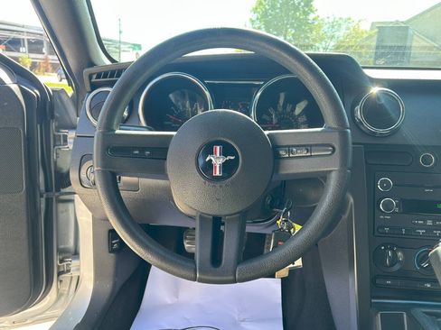 Used 2008 Ford Mustang GT image 14