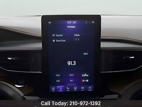 Used 2023 Ford Explorer King Ranch w/ Technology Package RWD image 29