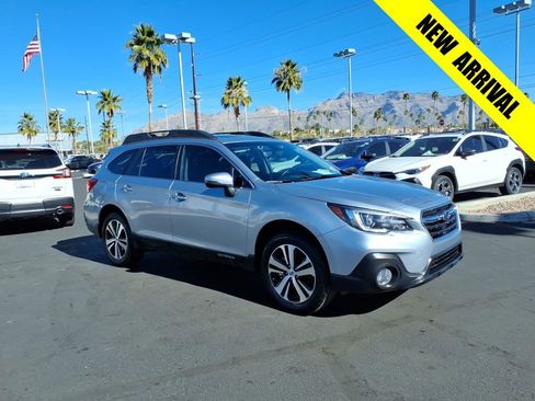 Used 2019 Subaru Outback 2.5i Limited image 1
