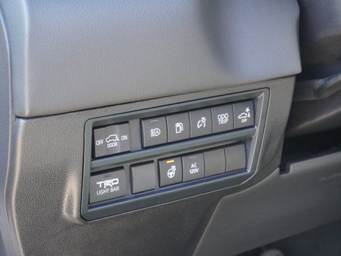 Used 2025 Toyota Sequoia TRD Pro AWD/4WD image 23