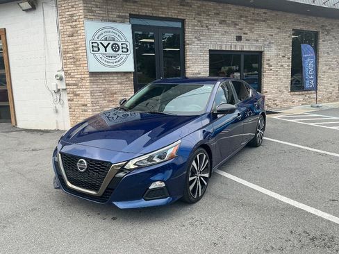 Used 2020 Nissan Altima 2.5 SR FWD image 1