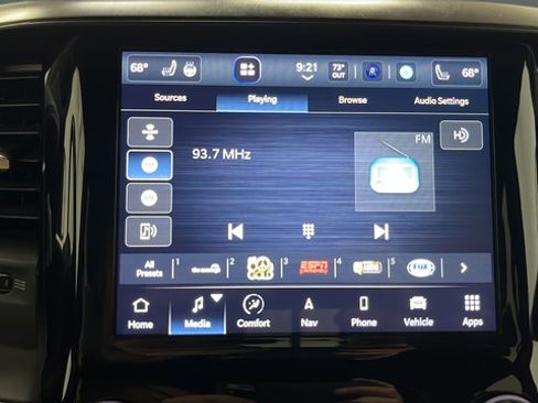 Used 2023 RAM 1500 Big Horn AWD/4WD image 37
