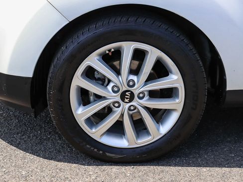 Used 2019 Kia Soul + w/ Audio Package FWD image 14