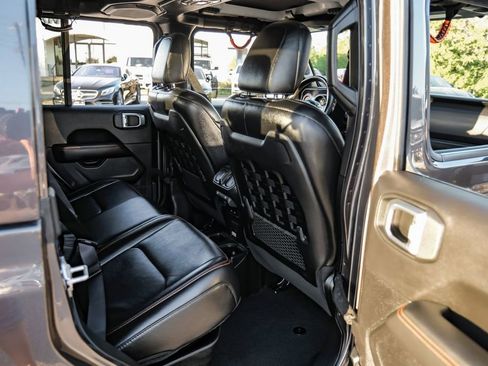 Used 2021 Jeep Gladiator Mojave image 35
